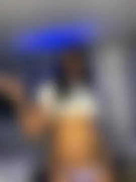 IntrovertedUnicorn's Webcam Show