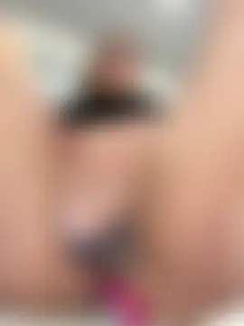 dirty_mistress_69's Live Sex Cam Show