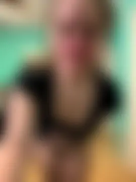 sexycarrie's Live Sex Cam Show