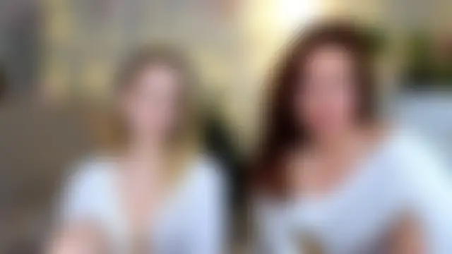 krissshoww's Live Sex Cam Show