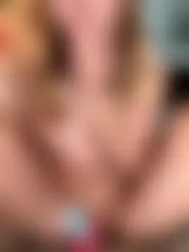 rileylovesyou's Live Sex Cam Show