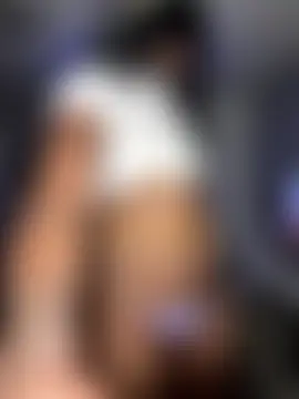 IntrovertedUnicorn's Webcam Show