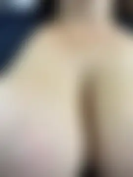 RosaliaVicky's Webcam Show