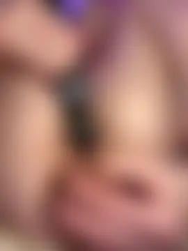 HugeBoobsAlice's Webcam Show