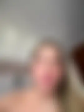 Alirawrz's Webcam Show