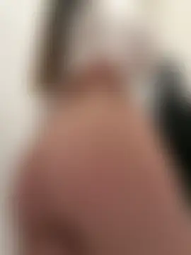 nicole111's Live Sex Cam Show