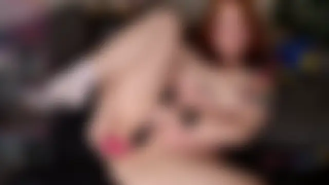 Strawberryfoxx's Webcam Show