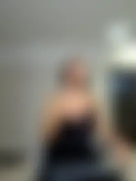 QueenTricks1's Live Sex Cam Show