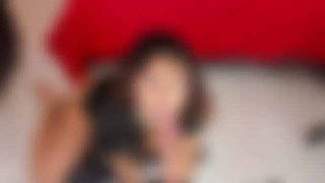 Emily_brown04's Webcam Show