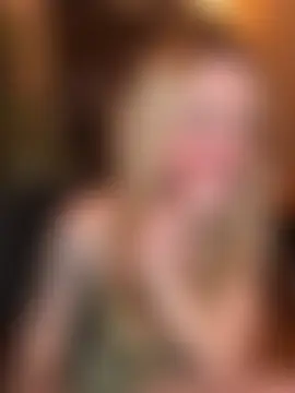 EmaSalis' Live Sex Cam Show