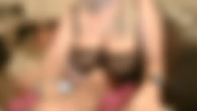 theblondecocklover's Live Sex Cam Show