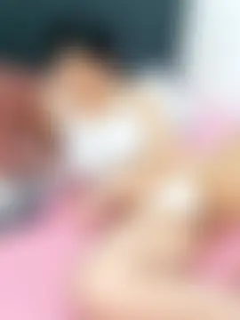 Aleioji10's Live Sex Cam Show