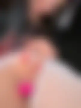 ICrazyOneIRL's Live Sex Cam Show