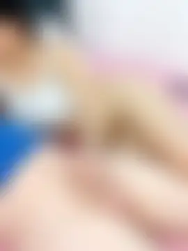 Aleioji10's Live Sex Cam Show