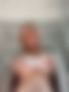 Adinashow12's Live Sex Cam Show