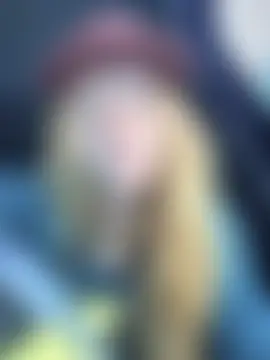 GoldenFlameGoddess' Live Sex Cam Show