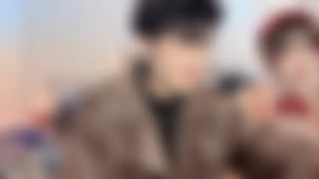 zhouzhou_YC's Webcam Show