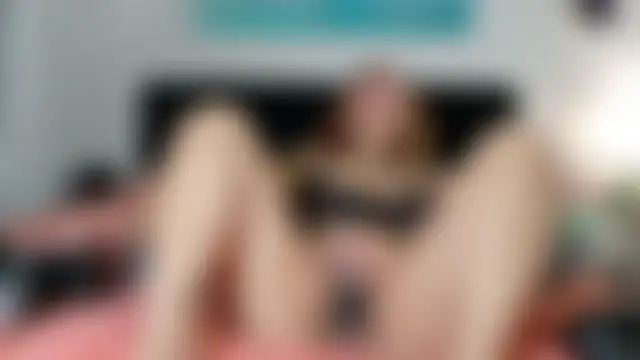 SpikedBella's Webcam Show