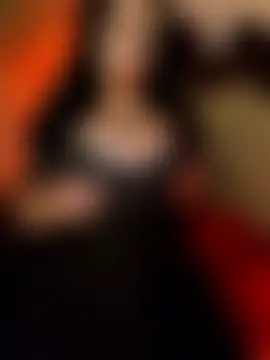 BustyVampyre's Webcam Show