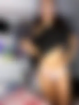 maisie_goldxx's Webcam Show