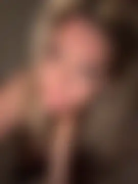 bellabee14's Live Sex Cam Show