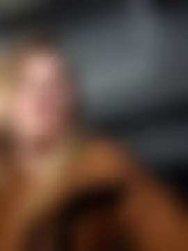 SheIsSomething's Webcam Show