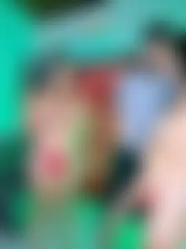 royalgirls_x's Webcam Show