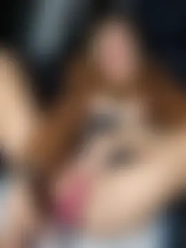 SheIsSomething's Live Sex Cam Show