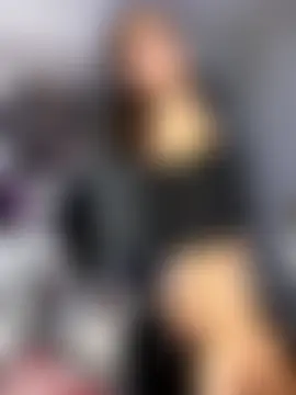 maisie_goldxx's Webcam Show