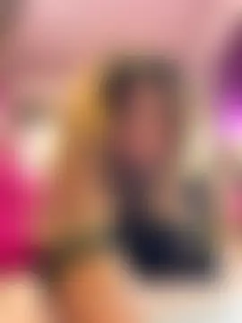 BigFineSelena's Webcam Show