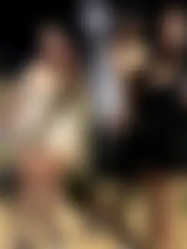 royalgirls_x's Webcam Show