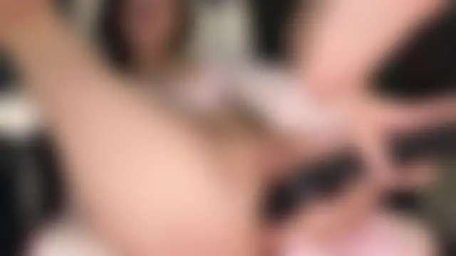 Ella_lee15's Webcam Show