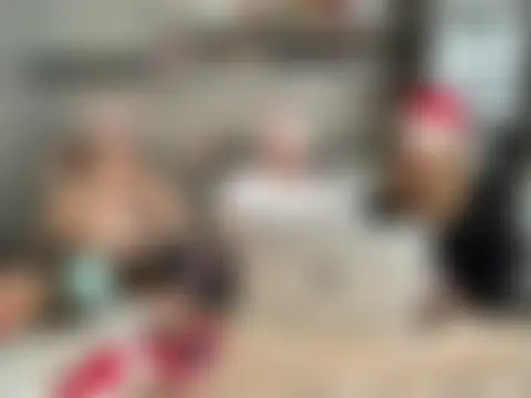 Nura_n_Sarah's Live Sex Cam Show