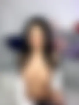 IrisRossie's Live Sex Cam Show