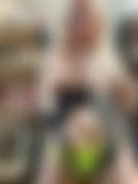 Milkyy_wway's Live Sex Cam Show