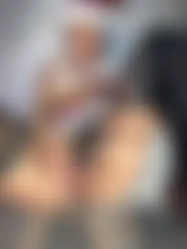 Helen_Vidall's Live Sex Cam Show