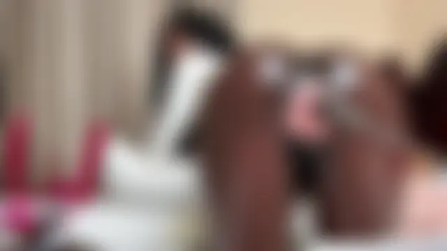 AudreySpanksFuck-'s Webcam Show