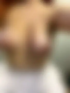 MilaRed69's Live Sex Cam Show