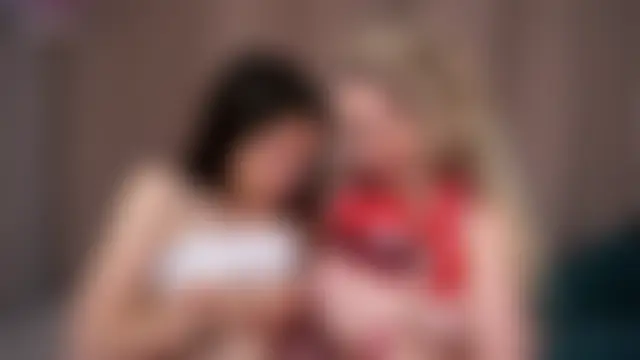 JanellHousen's Webcam Show