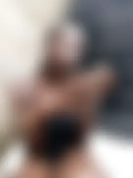 holygrail001's Webcam Show