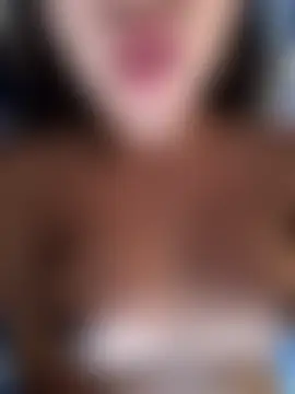 Queen_Shanuu's Webcam Show