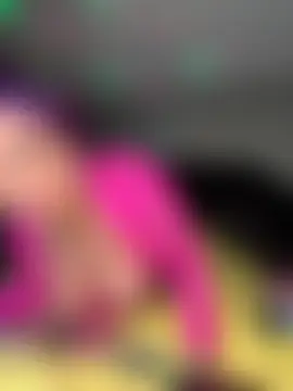 RenaThickAss' Live Sex Cam Show