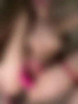 lovesgirl0's Live Sex Cam Show