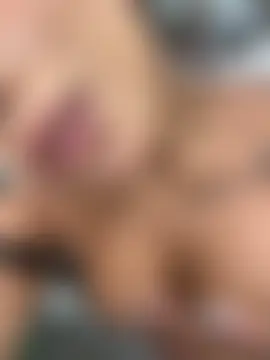 MystiqueXXX's Webcam Show