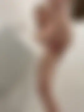 kira_mia's Live Sex Cam Show