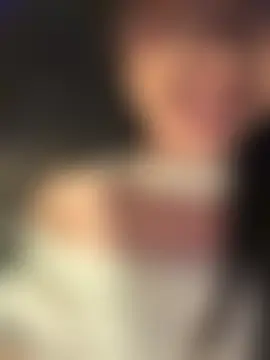 Yiyi-707's Webcam Show