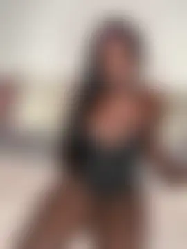 vivienne_rayne's Live Sex Cam Show