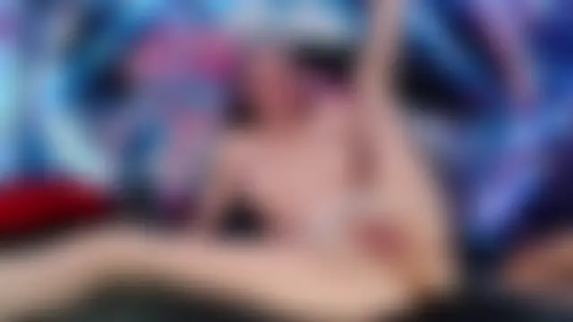 Sweeeets85's Live Sex Cam Show