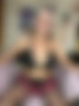 TrenaAnne's Webcam Show