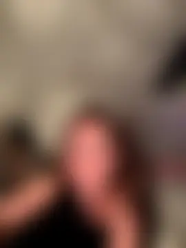 Naughty_leigh_'s Live Sex Cam Show